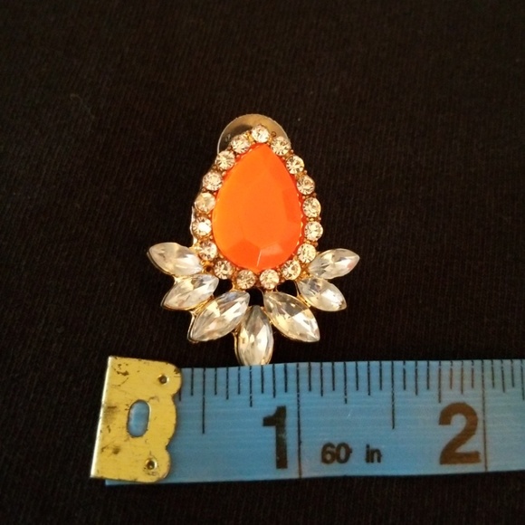 Earrings - Picture 8 of 8